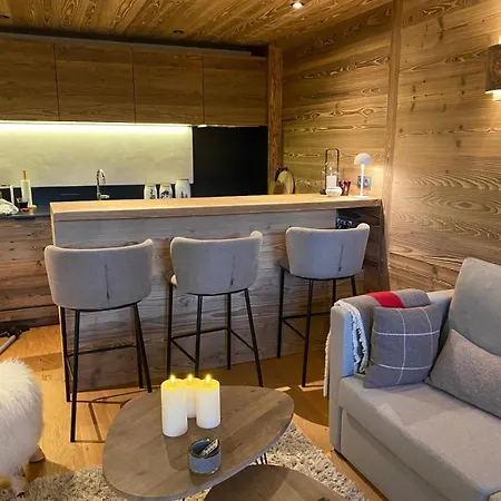 Megeve-fully Renovated Appartment- 10mn From Village Lejlighed